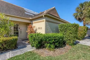 3613 57th Ave Dr W, Bradenton, FL 34210 - Photo 2