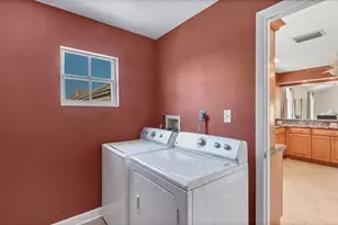 3613 57th Ave Dr W, Bradenton, FL 34210 - Photo 28