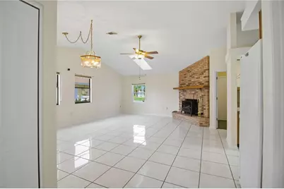 5705 39th Street Circle E, Bradenton, FL 34203 - Photo 6