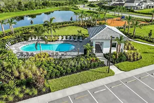 7824 Centaurus Wy, Sarasota, FL 34241 - Photo 14