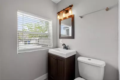 3250 Prescott Street N, Saint Petersburg, FL 33713 - Photo 28