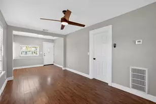 3250 Prescott St N, Saint Petersburg, FL 33713 - Photo 4