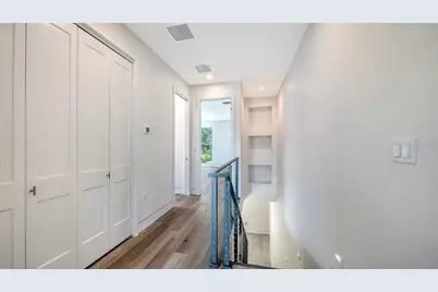 2225 Florinda Street, Sarasota, FL 34231 - Photo 28