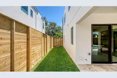 2225 Florinda Street, Sarasota, FL 34231 - Photo 60