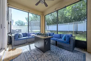32698 Windelstraw Dr, Wesley Chapel, FL 33545 - Photo 20
