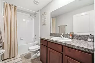 936 Zone Tailed Hawk Pl, Ruskin, FL 33570 - Photo 24