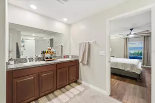 936 Zone Tailed Hawk Pl, Ruskin, FL 33570 - Photo 20