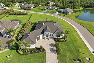 16023 39th Glen E, Parrish, FL 34219 - Photo 2