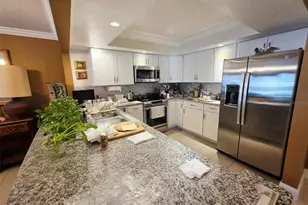 101 S Gulfstream Ave, Sarasota, FL 34236 - Photo 30