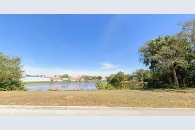 647 67th Street Circle E, Bradenton, FL 34208 - Photo 2