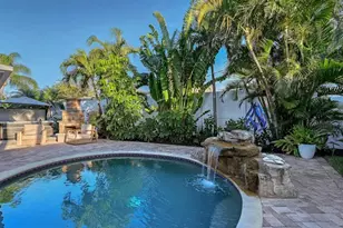 7137 Westmoreland Dr, Sarasota, FL 34243 - Photo 62