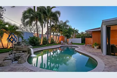 7137 Westmoreland Drive, Sarasota, FL 34243 - Photo 72