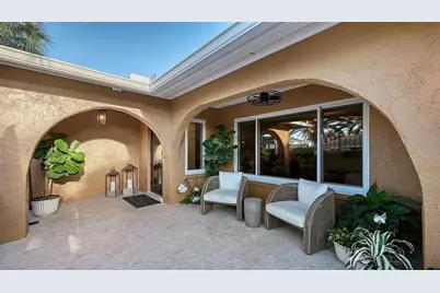 7137 Westmoreland Drive, Sarasota, FL 34243 - Photo 14