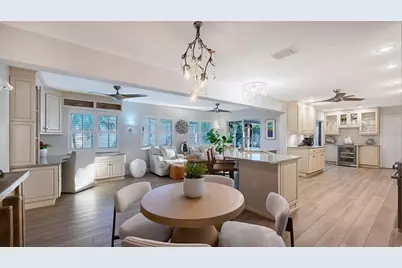 7137 Westmoreland Drive, Sarasota, FL 34243 - Photo 22