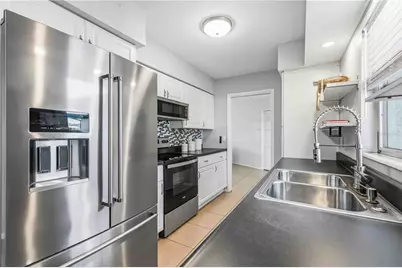 530 Saint Andrews Drive, Sarasota, FL 34243 - Photo 18