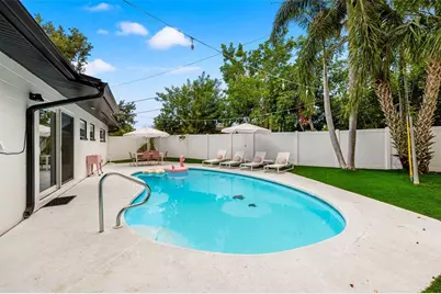 3755 Beach Drive SE, Saint Petersburg, FL 33705 - Photo 26