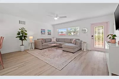 3755 Beach Drive SE, Saint Petersburg, FL 33705 - Photo 4