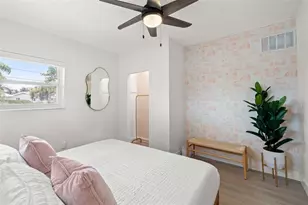 3755 Beach Dr SE, Saint Petersburg, FL 33705 - Photo 28