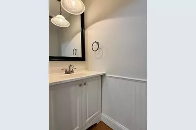 3255 Ramblewood Place, Sarasota, FL 34237 - Photo 8