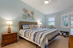1269 Siesta Bayside Dr, Sarasota, FL 34242 - Photo 14