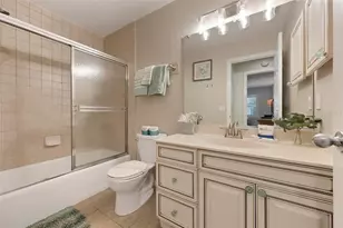 1269 Siesta Bayside Dr, Sarasota, FL 34242 - Photo 22