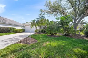 6923 Lennox Pl, University Park, FL 34201 - Photo 12