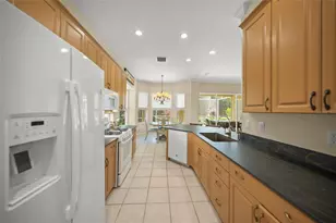 6923 Lennox Pl, University Park, FL 34201 - Photo 18