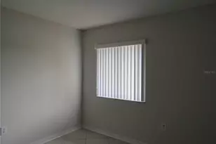 6191 Timberlake Dr, Sarasota, FL 34243 - Photo 4