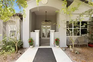 500 Suffolk Cir, Nokomis, FL 34275 - Photo 2