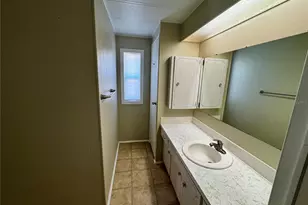 5619 Bayshore Rd, Palmetto, FL 34221 - Photo 20