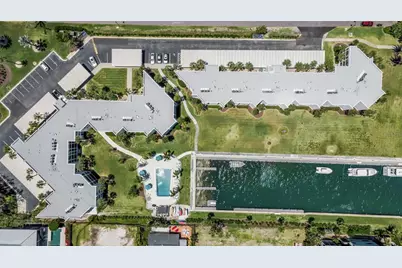 448 Gulf Of Mexico Drive #A205, Longboat Key, FL 34228 - Photo 36