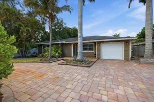 1894 Loma Linda St, Sarasota, FL 34239 - Photo 1