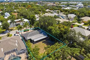 1894 Loma Linda St, Sarasota, FL 34239 - Photo 32