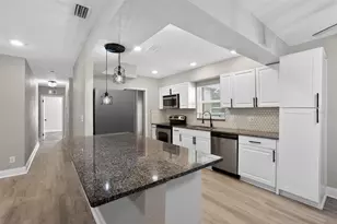 1081 55th Terrace S, Saint Petersburg, FL 33705 - Photo 20