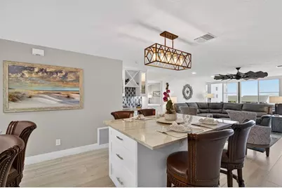 1080 W Peppertree Lane #305A, Sarasota, FL 34242 - Photo 14