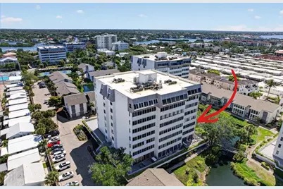 1080 W Peppertree Lane #305A, Sarasota, FL 34242 - Photo 4