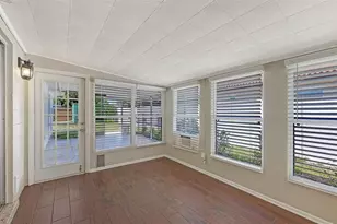 3008 Bowdoin Pl, Bradenton, FL 34207 - Photo 10