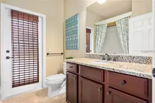 19640 Cobblestone Cir, Venice, FL 34292 - Photo 16