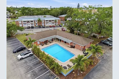 4507 9th Street W. #I3, Bradenton, FL 34207 - Photo 4