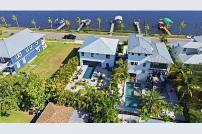 1912 Riverside Drive E, Bradenton, FL 34208 - Photo 48