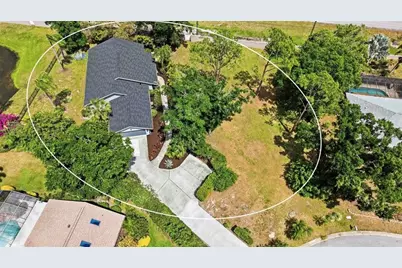 8021 Timber Lake Lane, Sarasota, FL 34243 - Photo 4