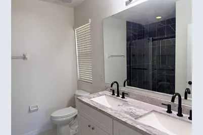 15517 Rose Grove Drive, Bradenton, FL 34212 - Photo 8