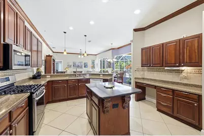 7210 Switchgrass Trail, Lakewood Ranch, FL 34202 - Photo 10