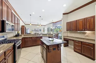 7210 Switchgrass Trail, Lakewood Ranch, FL 34202 - Photo 10