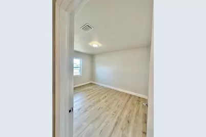 400 Dalton Boulevard, Port Charlotte, FL 33952 - Photo 18