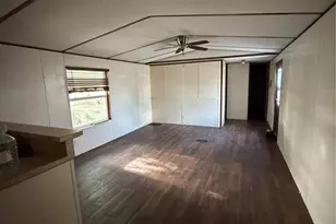 1059 NE Sugar Babe Rd, Arcadia, FL 34266 - Photo 10