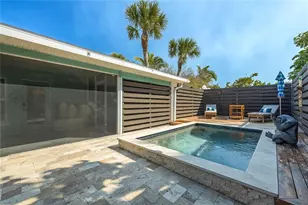 2630 N Beach Rd, Englewood, FL 34223 - Photo 16