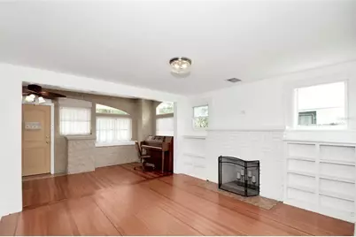 1190 8th Street N, Saint Petersburg, FL 33701 - Photo 10