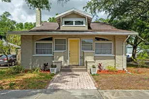 1190 8th St N, Saint Petersburg, FL 33701 - Photo 2