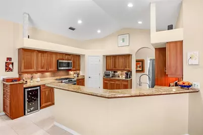 4813 Benchmark Court, Sarasota, FL 34238 - Photo 14